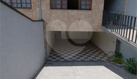 Sobrado à venda com 3 quartos, sendo 1 suíte, em Jardim Pinheiros, São Paulo, SP