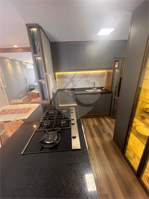 Apartamento à venda com 3 quartos, sendo 1 suíte,  em Jardim Flor da Montanha, Guarulhos, SP