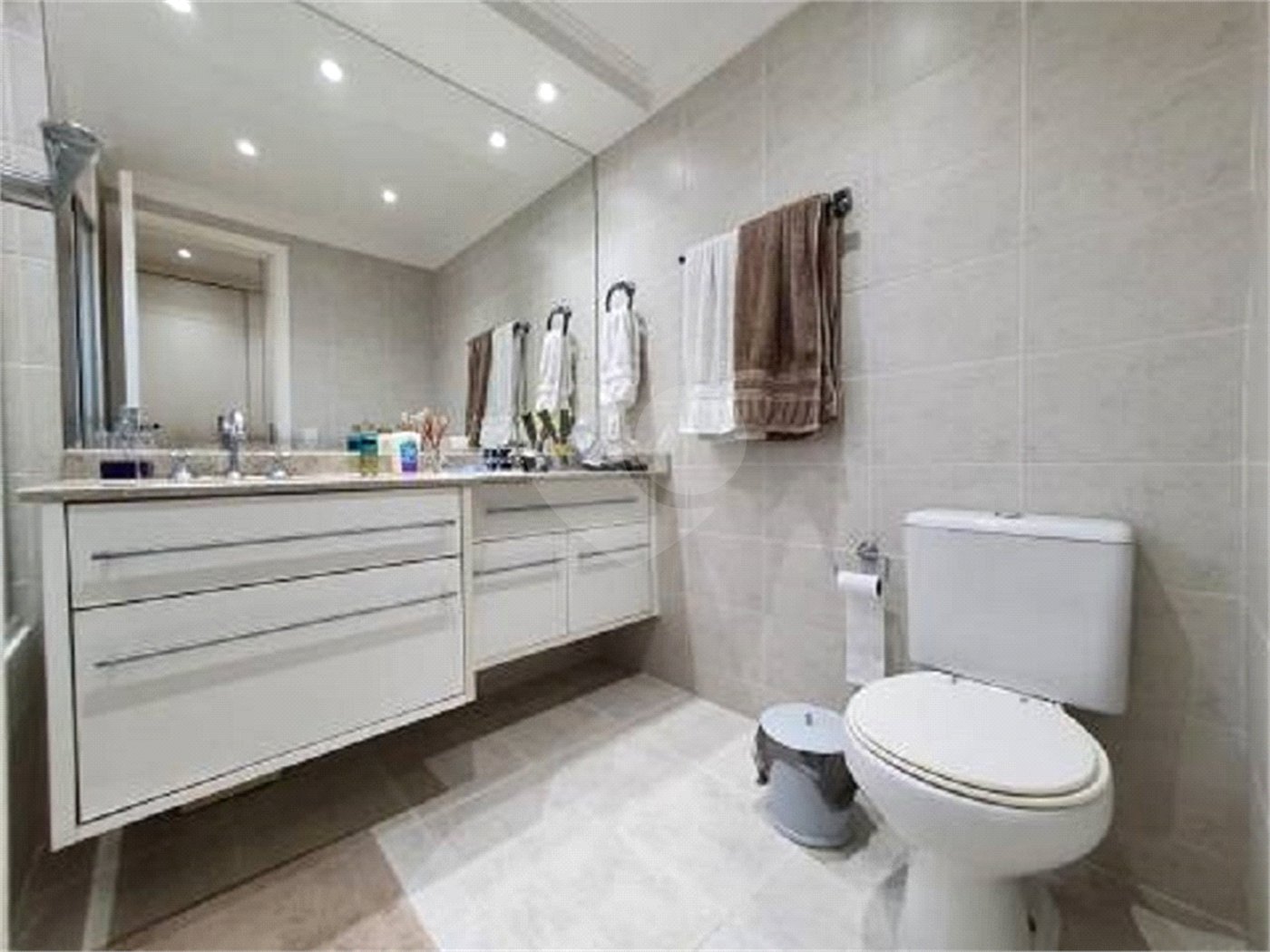 Apartamento à venda com 3 suítes em Vila Progredior, São Paulo, SP