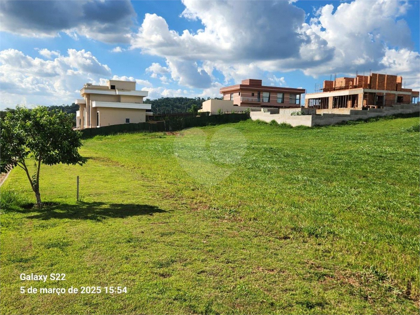 Terreno à venda no condomínio Fazenda Serra Azul, Itupeva - SP