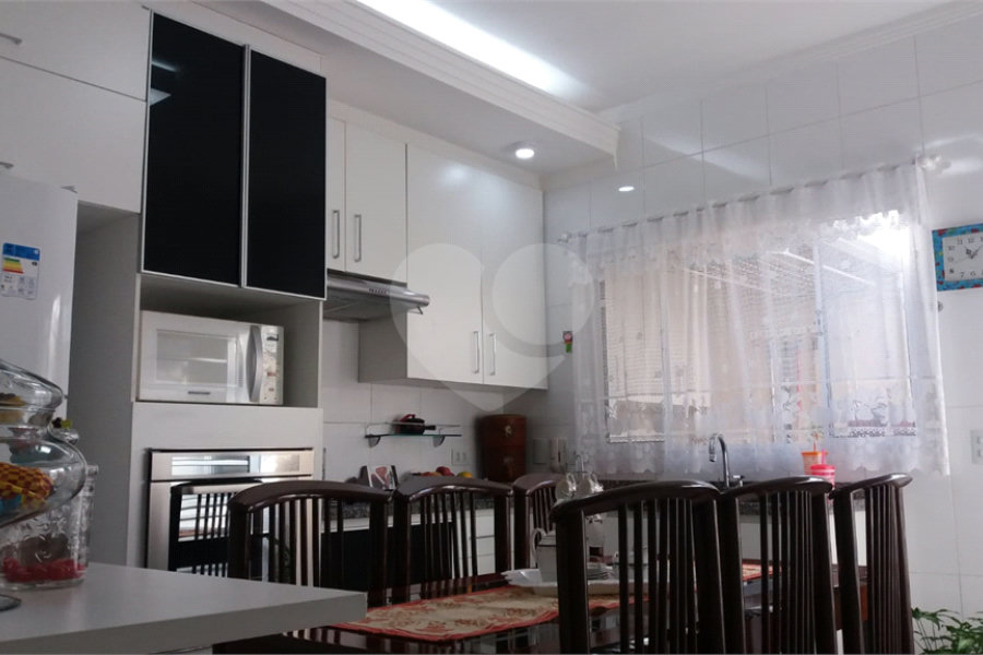Casa à venda com 2 suítes no condomínio Residencial Taormina, São Paulo - SP