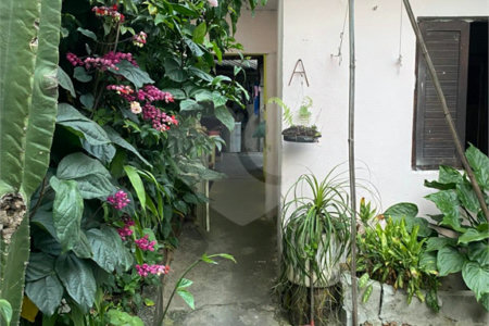Casa à venda com 2 quartos em Jardim Santa Mena, Guarulhos, SP
