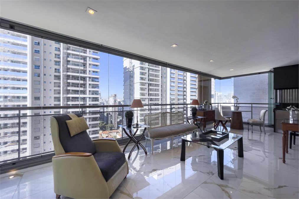 Apartamento para alugar com 4 suítes em Brooklin, São Paulo, SP
