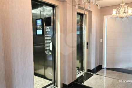 Apartamento com 4 suítes a venda no Alto da Boa Vista