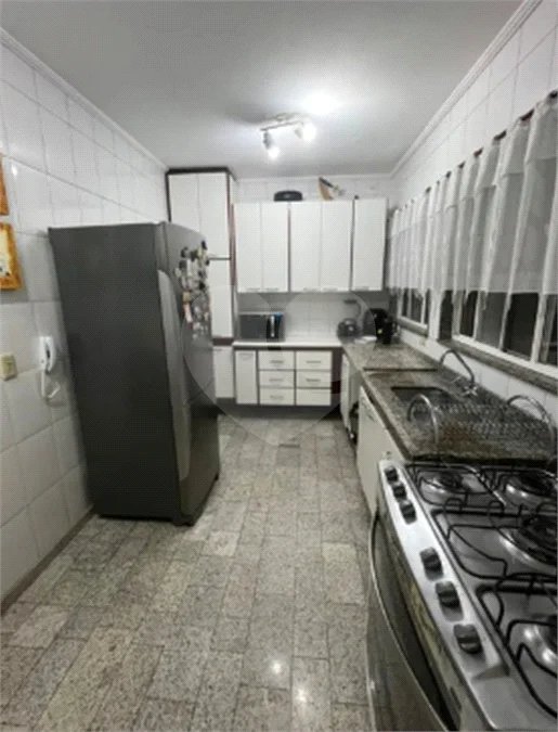 SOBRADO À VENDA NA VILA MARIA | 3 DORMITÓRIOS | SUÍTE COM CLOSET | 2 VAGAS