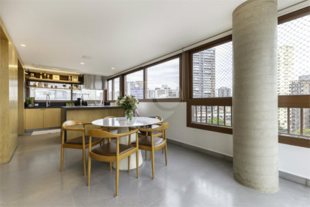 Apartamento à venda com 3 suítes em Jardim das Bandeiras, São Paulo, SP