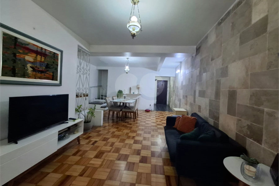 Sobrado à venda com 4 quartos, sendo 1 suíte, em Tucuruvi, São Paulo, SP