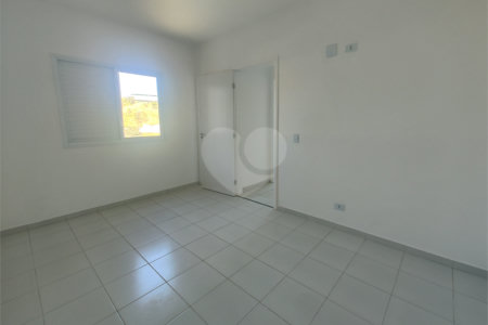 Apartamento para alugar com 3 quartos, sendo 1 suíte,  em Jardim das Palmeiras, Atibaia, SP