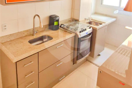 Apartamento à venda com 2 quartos em Cambuci, São Paulo, SP