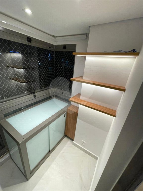 Apartamento à venda ou para alugar com 3 quartos, sendo 1 suíte, em Barra Funda, São Paulo, SP