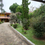 Casa à venda com 4 quartos, sendo 2 suítes,  em Country Residencial Felix, Bom Jesus dos Perdões, SP