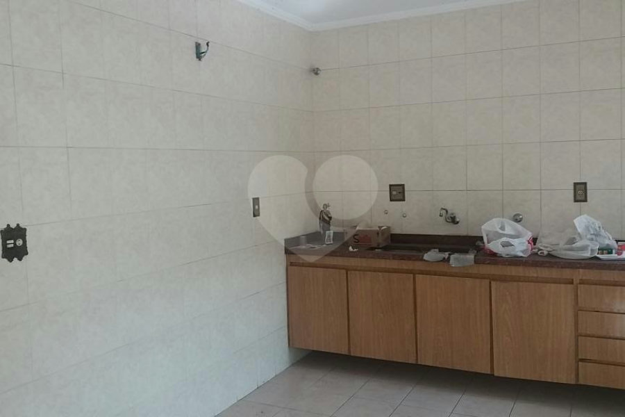 Sobrado à venda com 3 quartos, sendo 1 suíte, em Santa Terezinha, São Paulo, SP