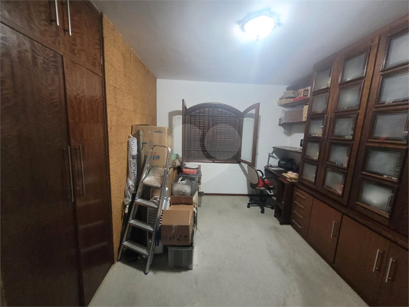 Casa à venda com 4 quartos, sendo 2 suítes, em Planalto Paulista, São Paulo, SP