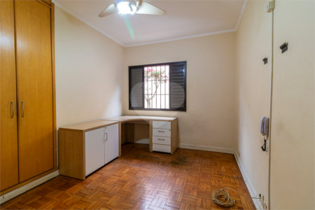 Casa Térrea à venda com 3 quartos, sendo 1 suíte, em Santo Amaro, São Paulo, SP
