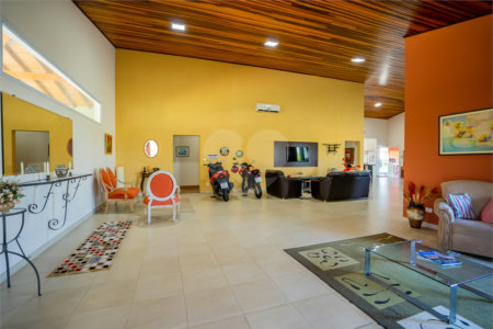 Casa à venda com 3 suítes em Parque Village Castelo, Itu, SP