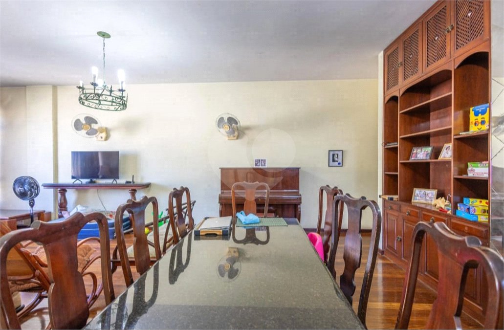 Apartamento à venda com 3 quartos, sendo 1 suíte, em Tijuca, Rio de Janeiro, RJ
