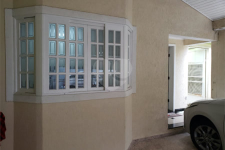 Casa à venda com 6 quartos, sendo 3 suítes, em Alto Ipiranga, Mogi das Cruzes, SP