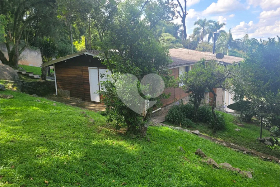 Sítio à venda com 6 quartos, sendo 3 suítes, em Serra da Cantareira, Mairiporã, SP