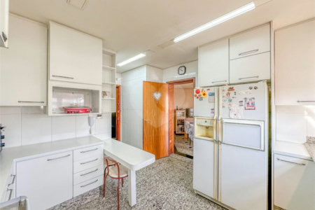 Apartamento à venda com 3 suítes em Vila Santo Estevão, São Paulo, SP