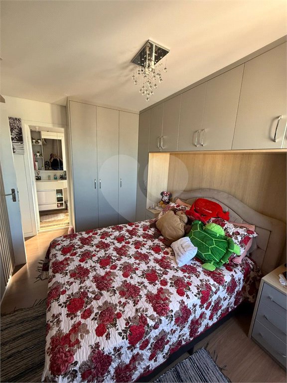Apartamento à venda com 3 quartos, sendo 1 suíte, em Vila São João, Poá, SP