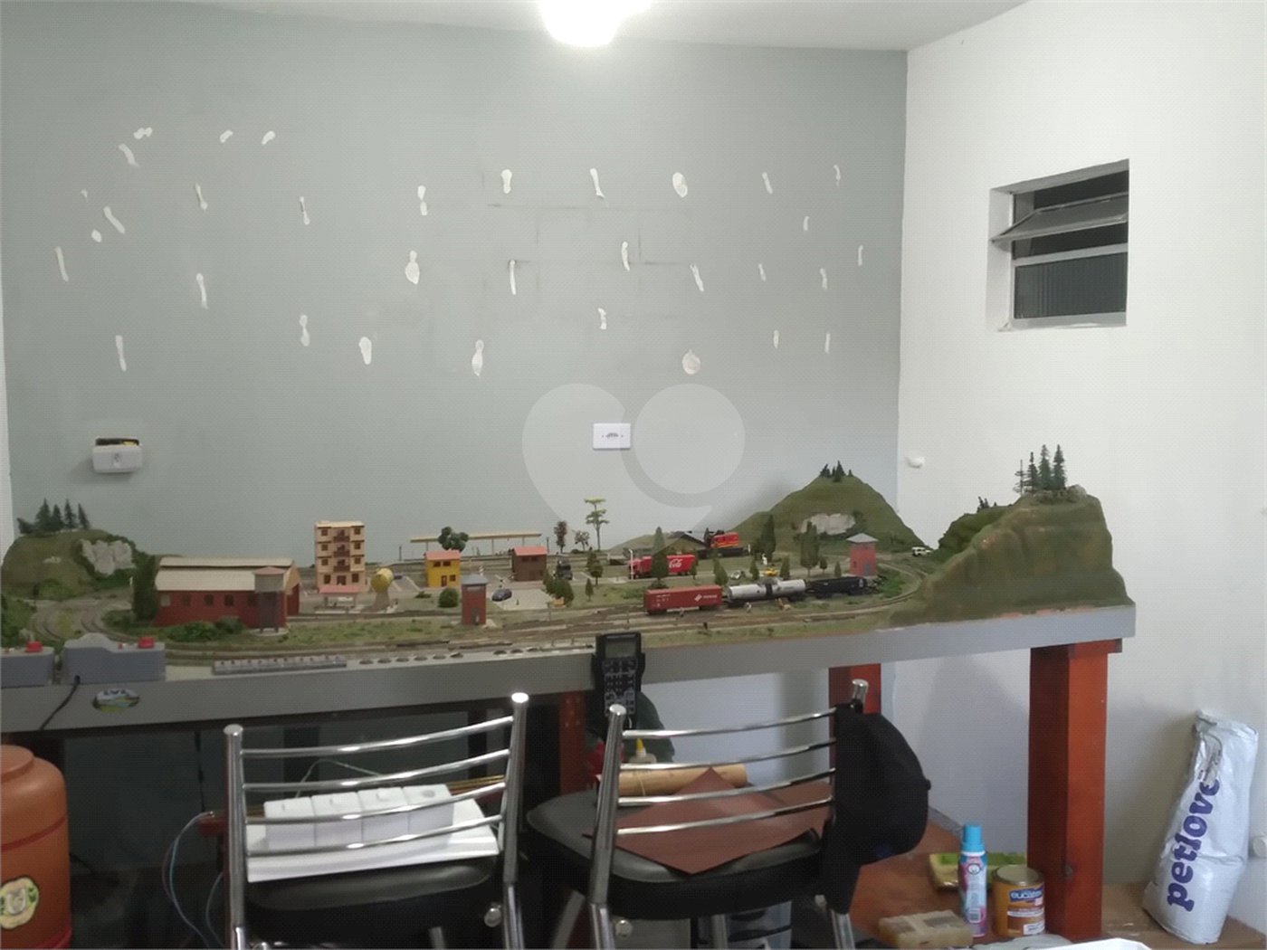 Sobrado à venda com 6 quartos, sendo 1 suíte, em Vila Sabrina, São Paulo, SP