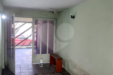 Sobrado à venda com 3 quartos em Parque Suzano, Suzano, SP