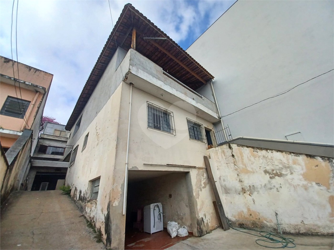 Sobrado à venda com 4 quartos, sendo 1 suíte, em Tucuruvi, São Paulo, SP