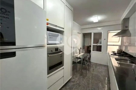 Apartamento à venda com 3 suítes em Vila Gomes Cardim, São Paulo, SP