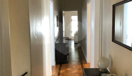 Casa Térrea à venda com 5 quartos, sendo 1 suíte,  em Pacaembú, São Paulo, SP