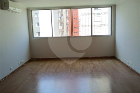 Apartamento à venda com 4 quartos, sendo 2 suítes, em Itaim Bibi, São Paulo, SP