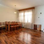 Casa à venda com 5 quartos, sendo 4 suítes, em Jardim Prudência, São Paulo, SP