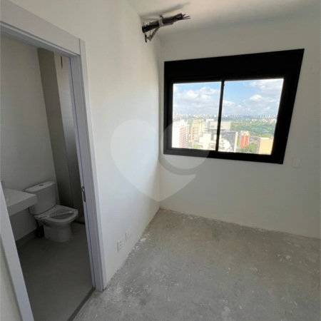 Apartamento à venda com 3 suítes em Pinheiros, São Paulo, SP