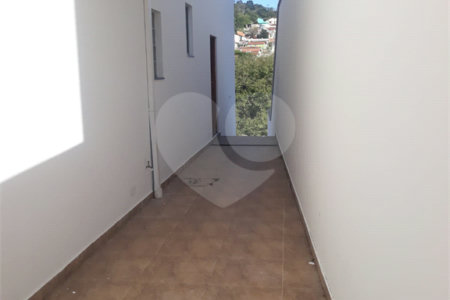 Sobrado para alugar com 3 quartos, sendo 1 suíte, em Esplanada Mendes Moraes, São Roque, SP