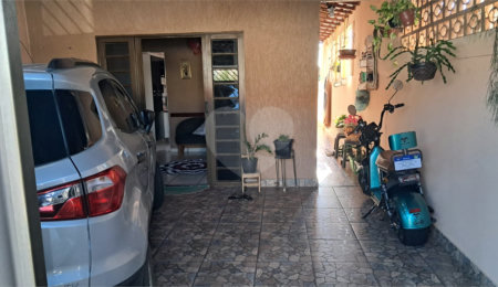 Casa à venda com 2 quartos em Conjunto Habitacional Fortunato Fioravante Angelieri, Porto Feliz, SP