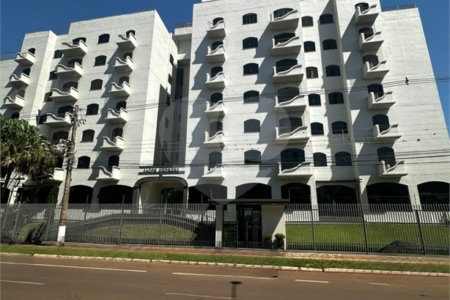 Apartamento à venda com 2 quartos, sendo 1 suíte, no Centro, Ponta Porã, MS