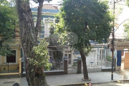 Casa à venda com 4 quartos, sendo 1 suíte, em Tijuca, Rio de Janeiro, RJ