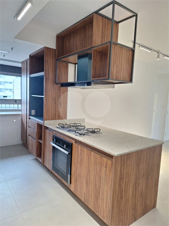 Apartamento para alugar com 3 suítes em Sumarezinho, São Paulo, SP