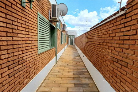 Casa à venda com 4 quartos, sendo 2 suítes, em Jardim Sumaré, Ribeirão Preto, SP