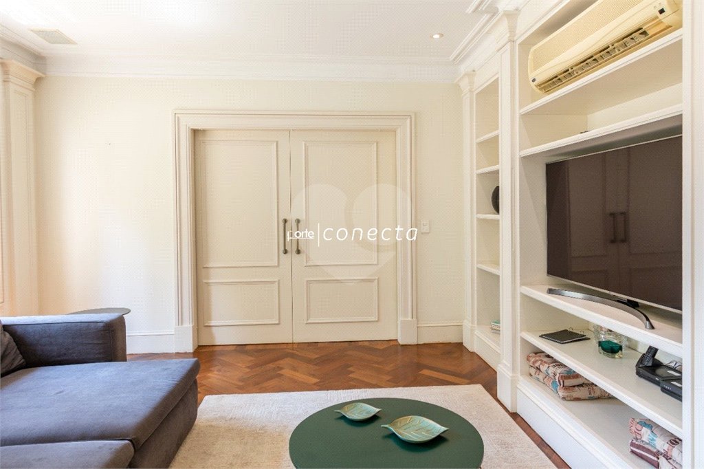 Apartamento à venda com 4 quartos, sendo 3 suítes, em Tatuapé, São Paulo, SP