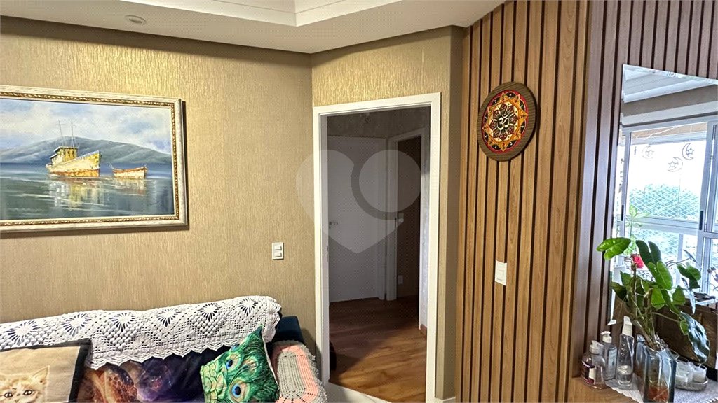 Apartamento à venda com 3 quartos, sendo 1 suíte, em Vila Santa Teresa, Santo André, SP