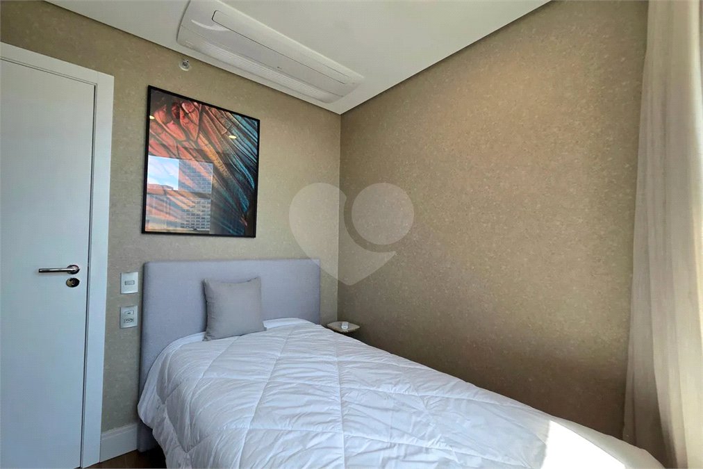 Apartamento à venda ou para alugar com 2 quartos, sendo 1 suíte, em Vila Olímpia, São Paulo, SP