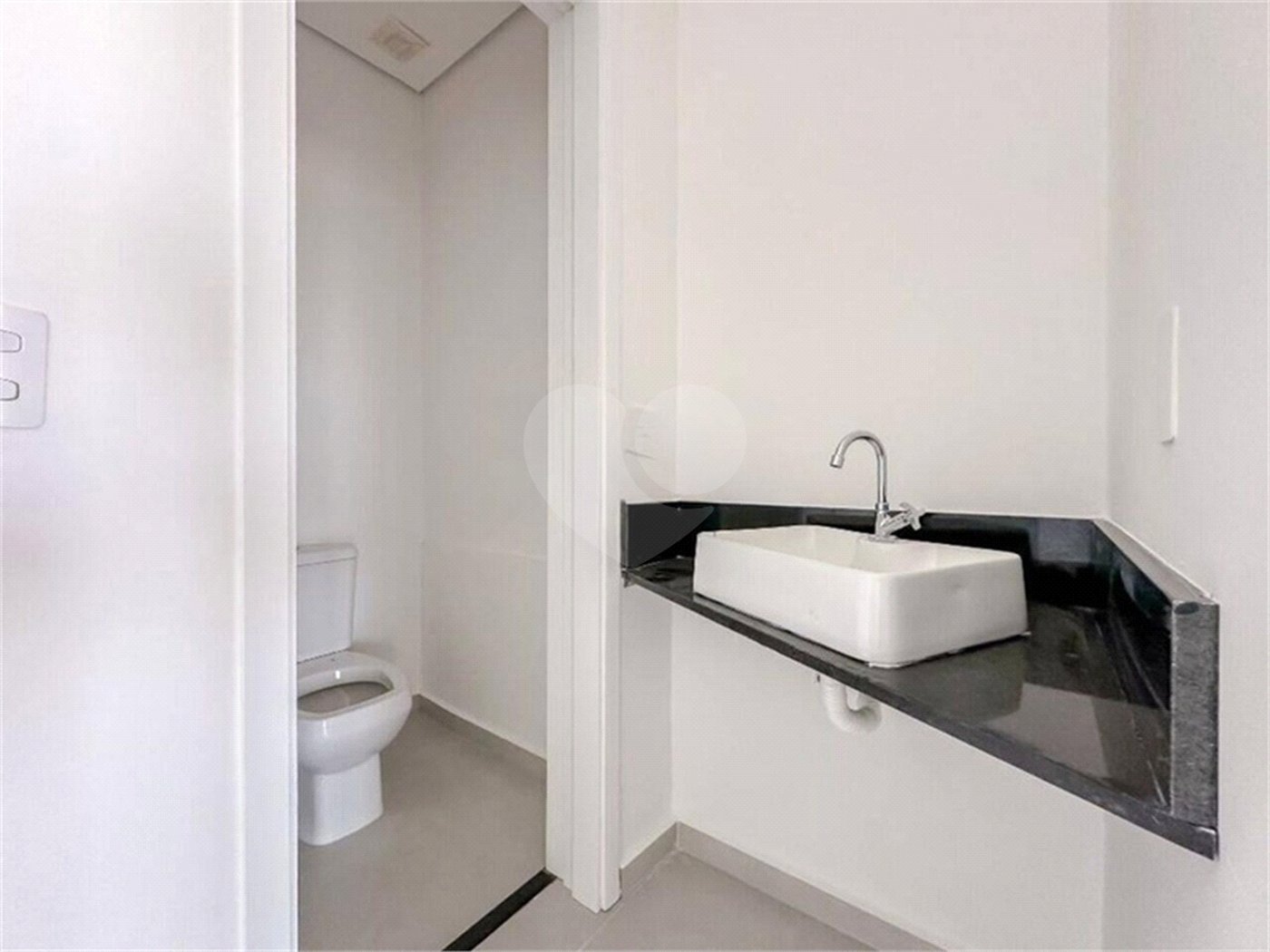 Apartamento à venda com 3 suítes em Vila Lucy, Sorocaba, SP
