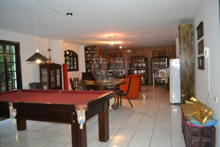 Casa à venda com 3 quartos, sendo 1 suíte, no condomínio Travessa Cacique Apoena,493, São Paulo - SP