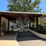 Sobrado à venda com 3 quartos, sendo 1 suíte, no condomínio Villagio da Granja, Cotia - SP