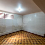 Casa à venda com 4 quartos, sendo 2 suítes, em Perdizes, São Paulo, SP