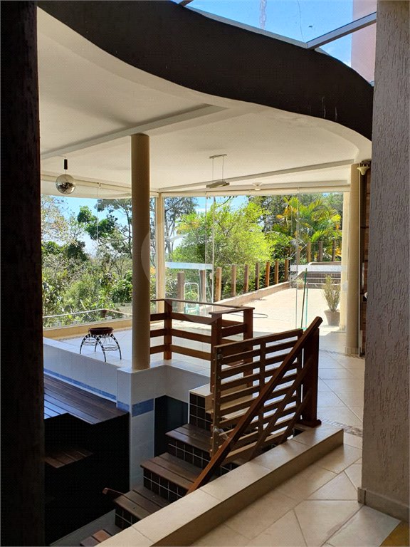 Casa à venda com 4 suítes em Serra da Cantareira, Mairiporã, SP
