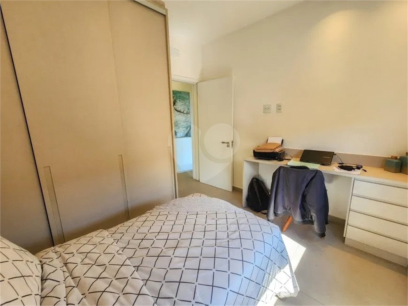 Casa à venda com 3 quartos, sendo 1 suíte, no condomínio Residencial Consoli, Atibaia - SP