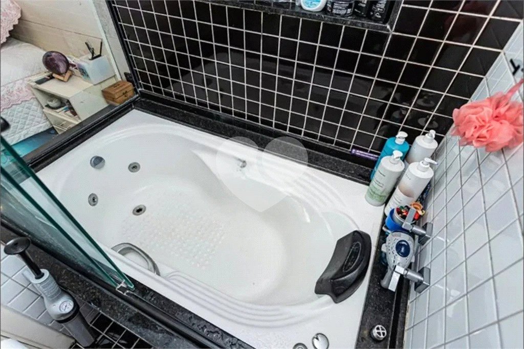 Cobertura à venda com 3 quartos, sendo 1 suíte, em Santana, São Paulo, SP