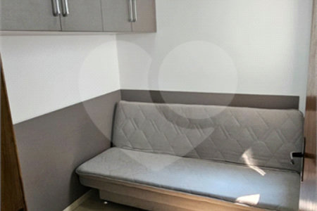Triplex à venda com 2 quartos, sendo 1 suíte, em Vila Metalúrgica, Santo André, SP