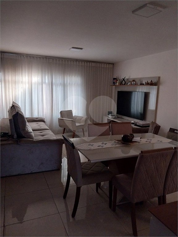 Sobrado à venda com 2 quartos em Tremembé, São Paulo, SP